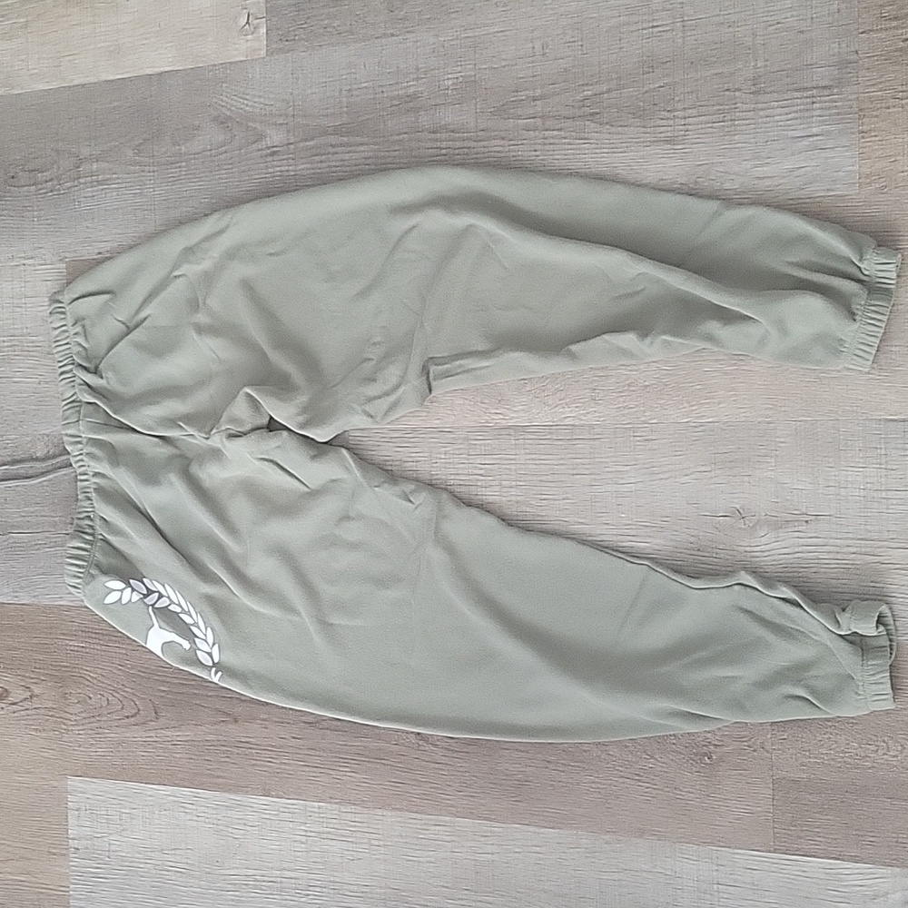VS Pink ▪︎ Army Green sweatpants
